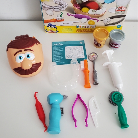 Playdoh Dentist Kit - Picture 2 of 5